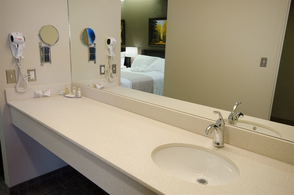 Canad Inns Health Sciences Centre Vinnipeg Dış mekan fotoğraf